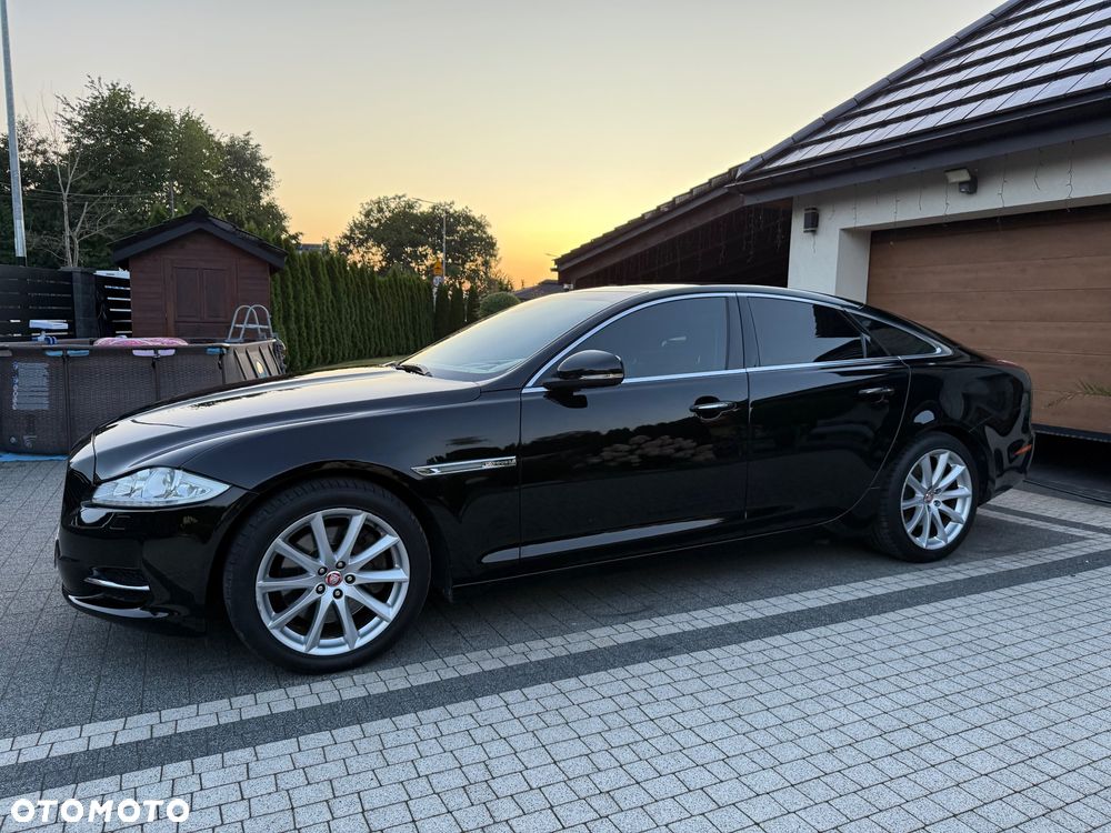 Jaguar XJ 3.0 D V6 Portfolio - 18