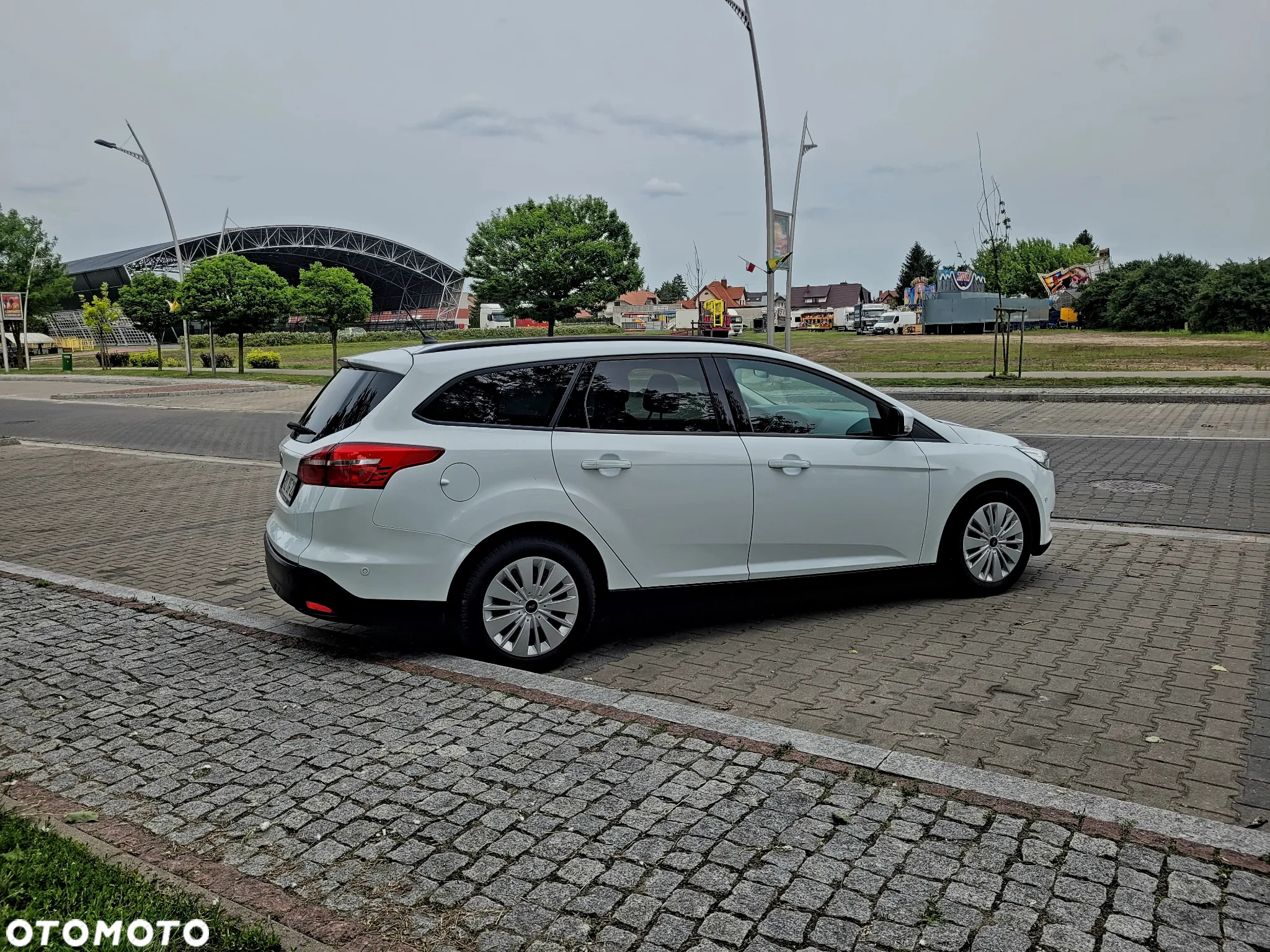 Ford Focus - 12
