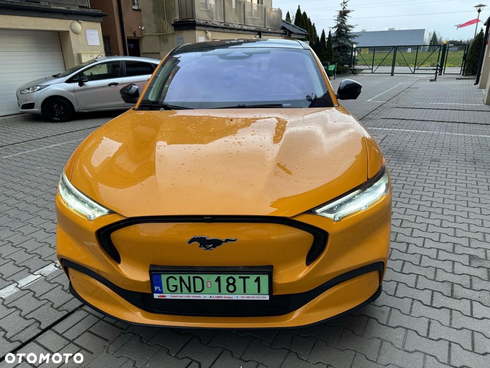 Ford Mustang Mach-E AWD - 2