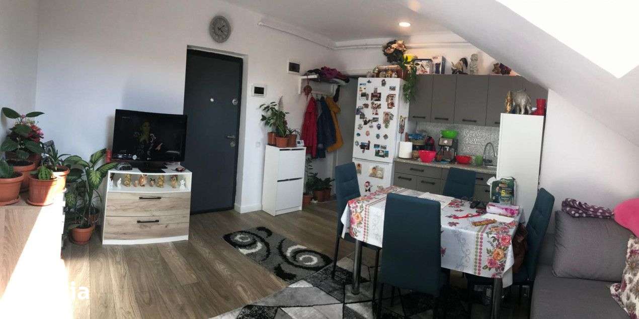 Apartament de 2 camere, 34 mp, zona Terra — fotografia 1