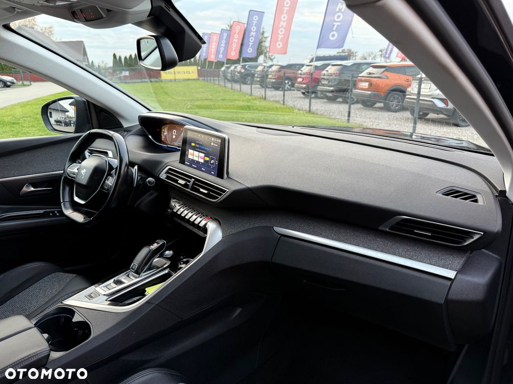 Peugeot 3008 BlueHDi 180 Stop & Start EAT8 Allure - 16