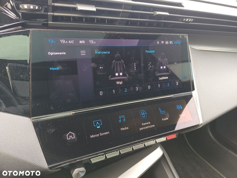 Peugeot 408 - 19