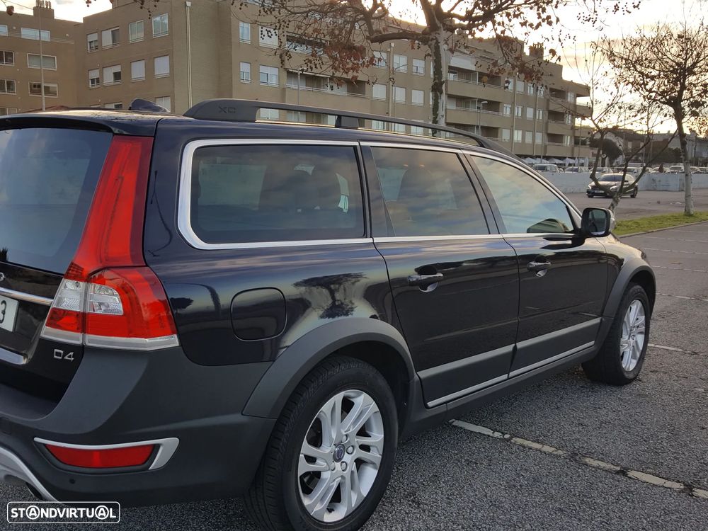 Volvo XC 70 D4 Geartronic Momentum - 9