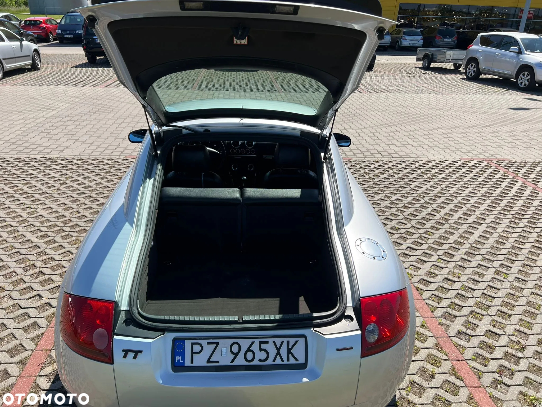Audi TT Coupe 1.8T Quattro - 14