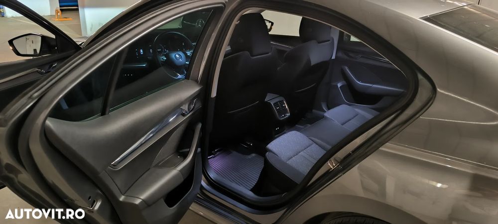 SKODA Octavia 2022 — imagine 12