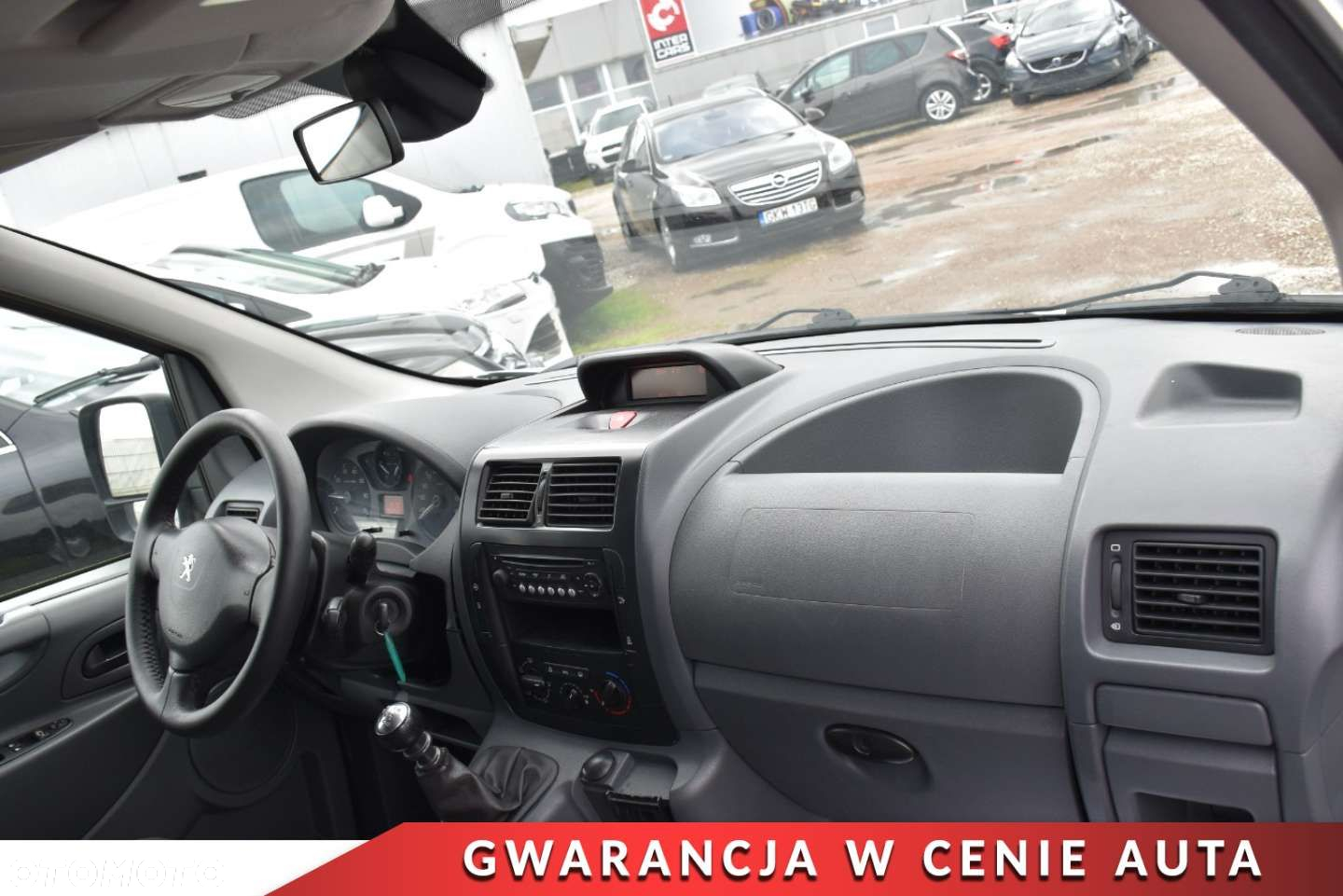 Peugeot Expert - 8
