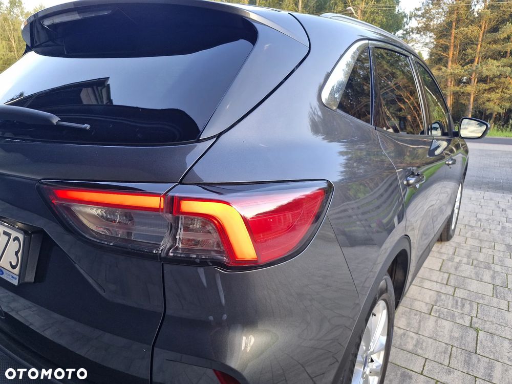 Ford Kuga 1.5 EcoBoost FWD Titanium - 38