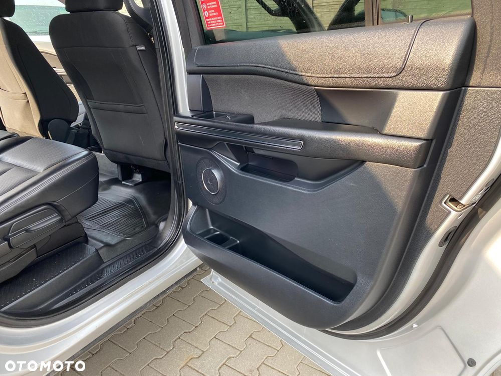 Ford Expedition - 33