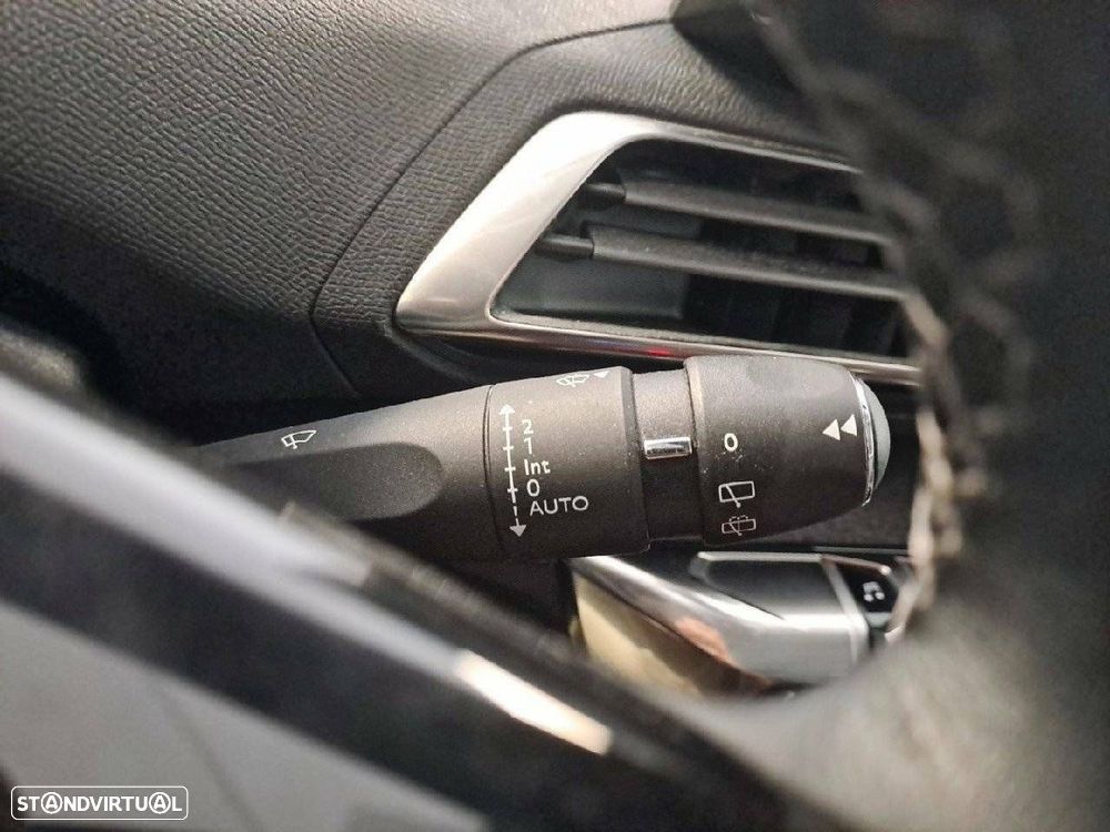 Peugeot 5008 1.5 BlueHDi Allure Pack - 15