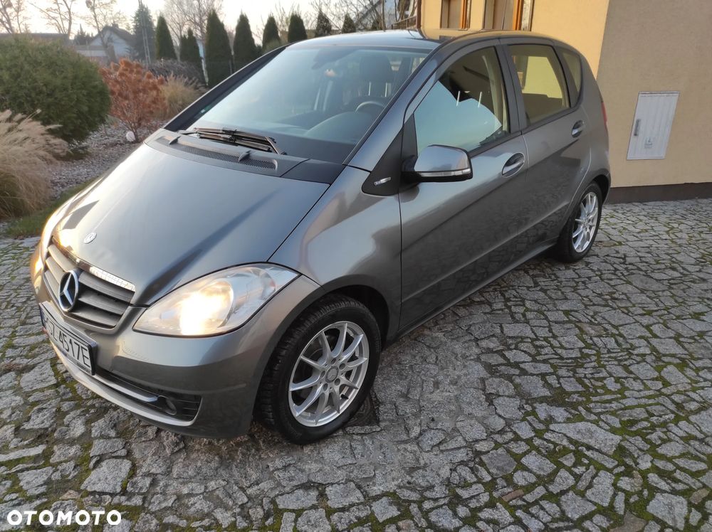 Mercedes-Benz Klasa A 160 BlueEFFICIENCY Special Edition - 1