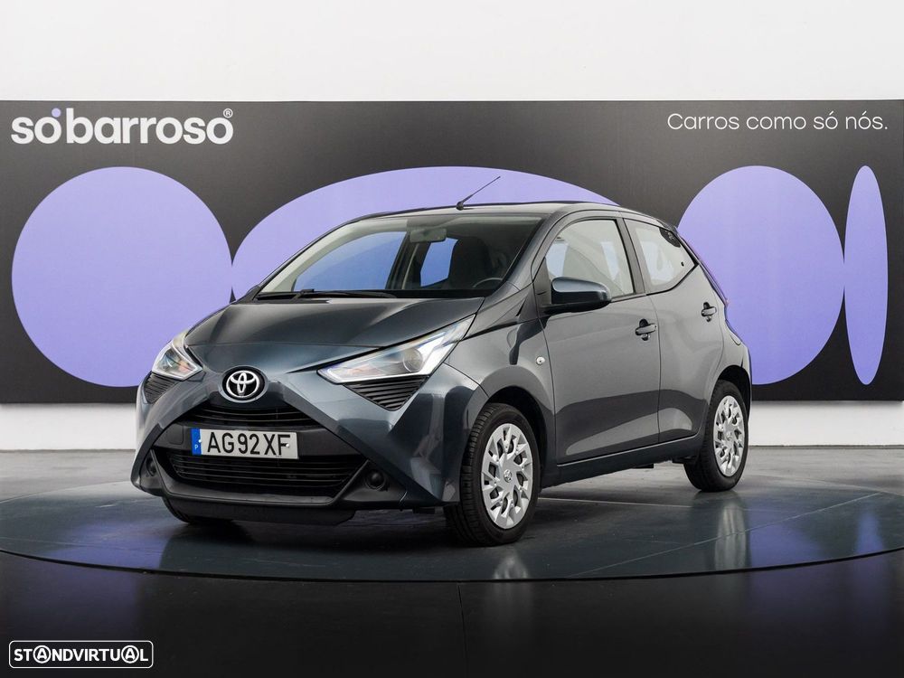 Toyota Aygo 1.0 X-Play+X-Touch - 2