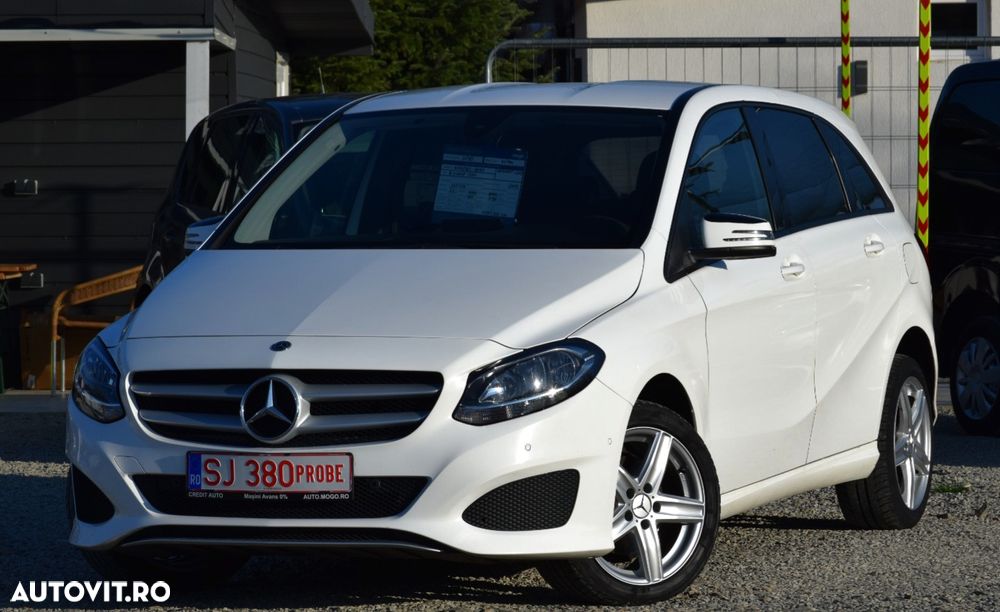 Mercedes-Benz B 220 - 13