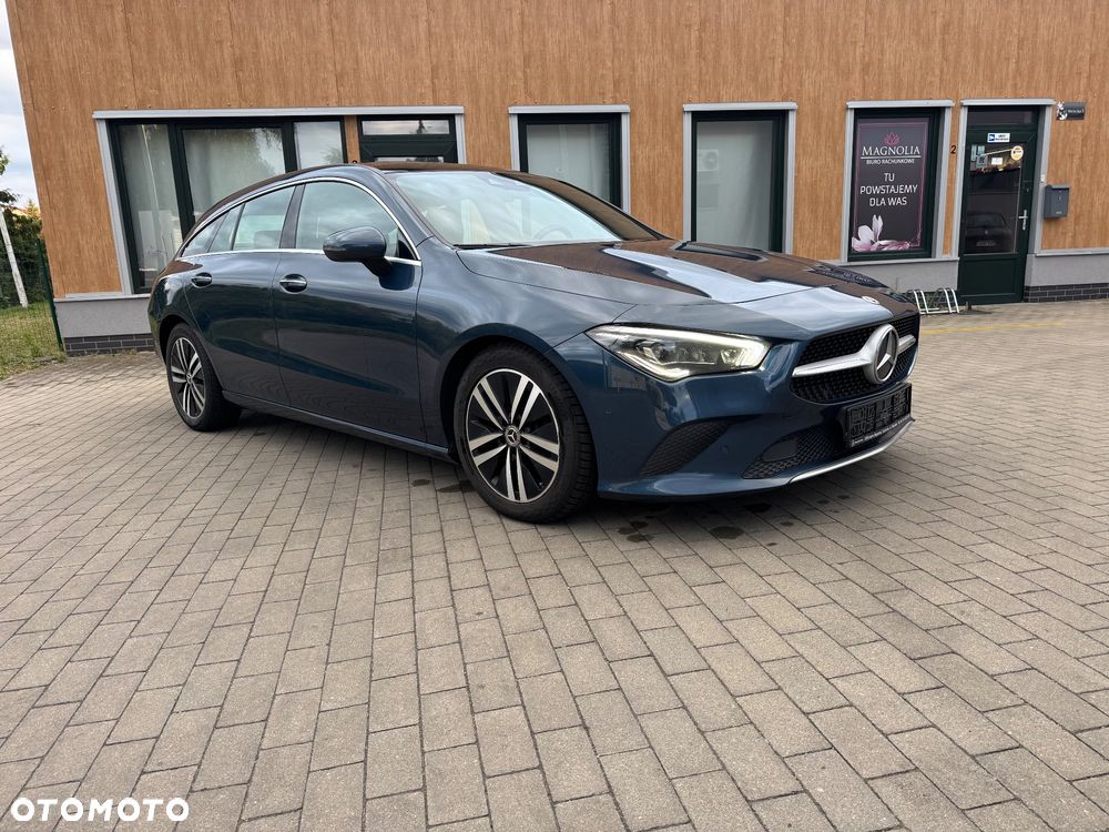 Mercedes-Benz CLA - 2