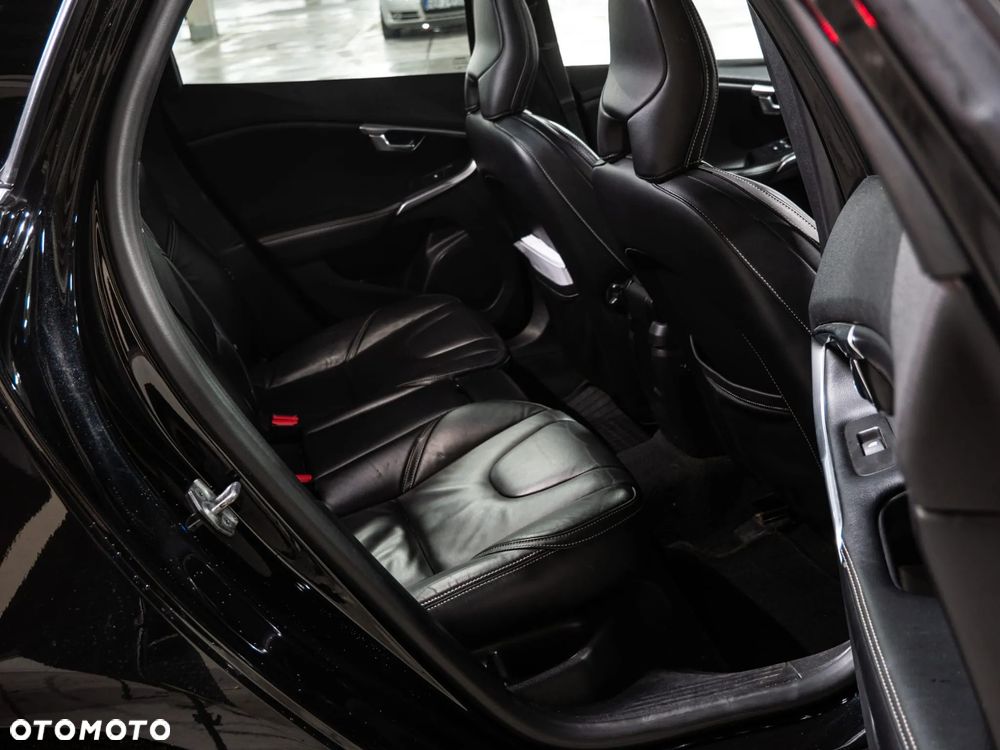 Volvo V40 D3 RDesign - 3
