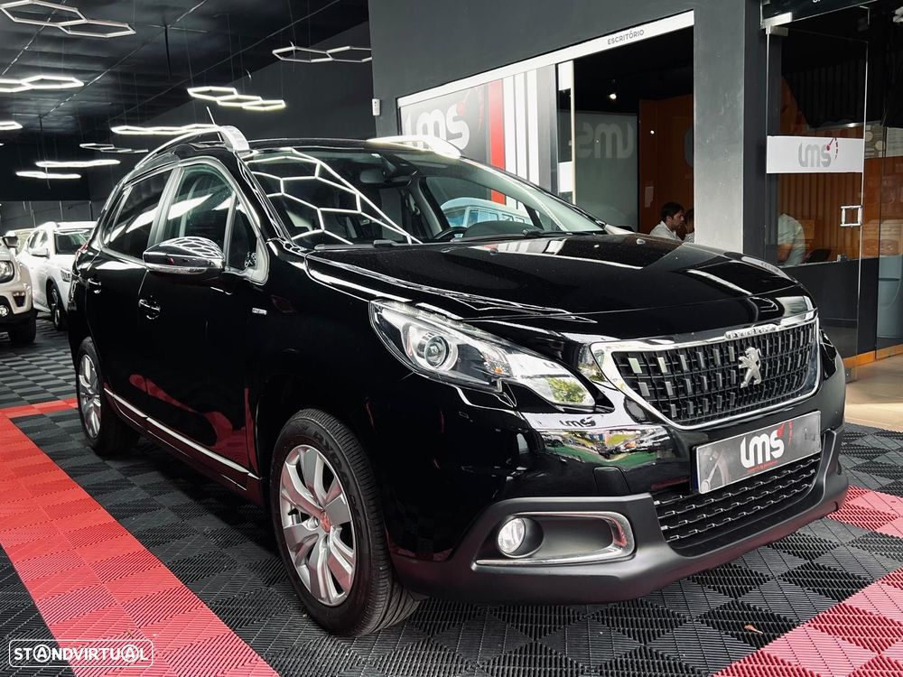 Peugeot 2008 1.2 PureTech Allure - 2