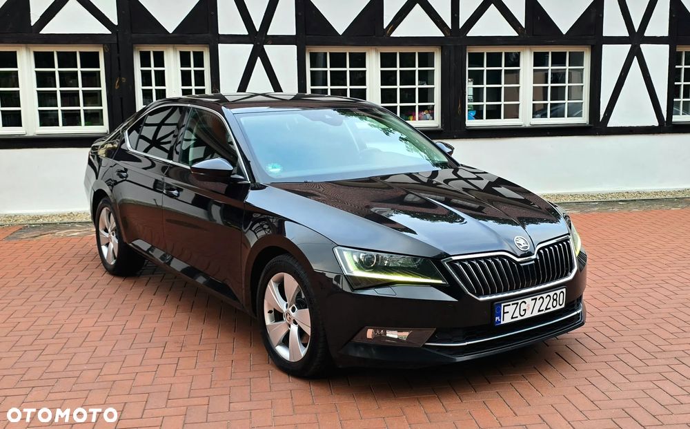 Skoda Superb 2.0 TDI Active DSG - 3