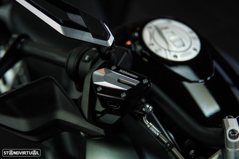 BMW R 1250 GS TRIPLE BLACK Rebaixada - 33