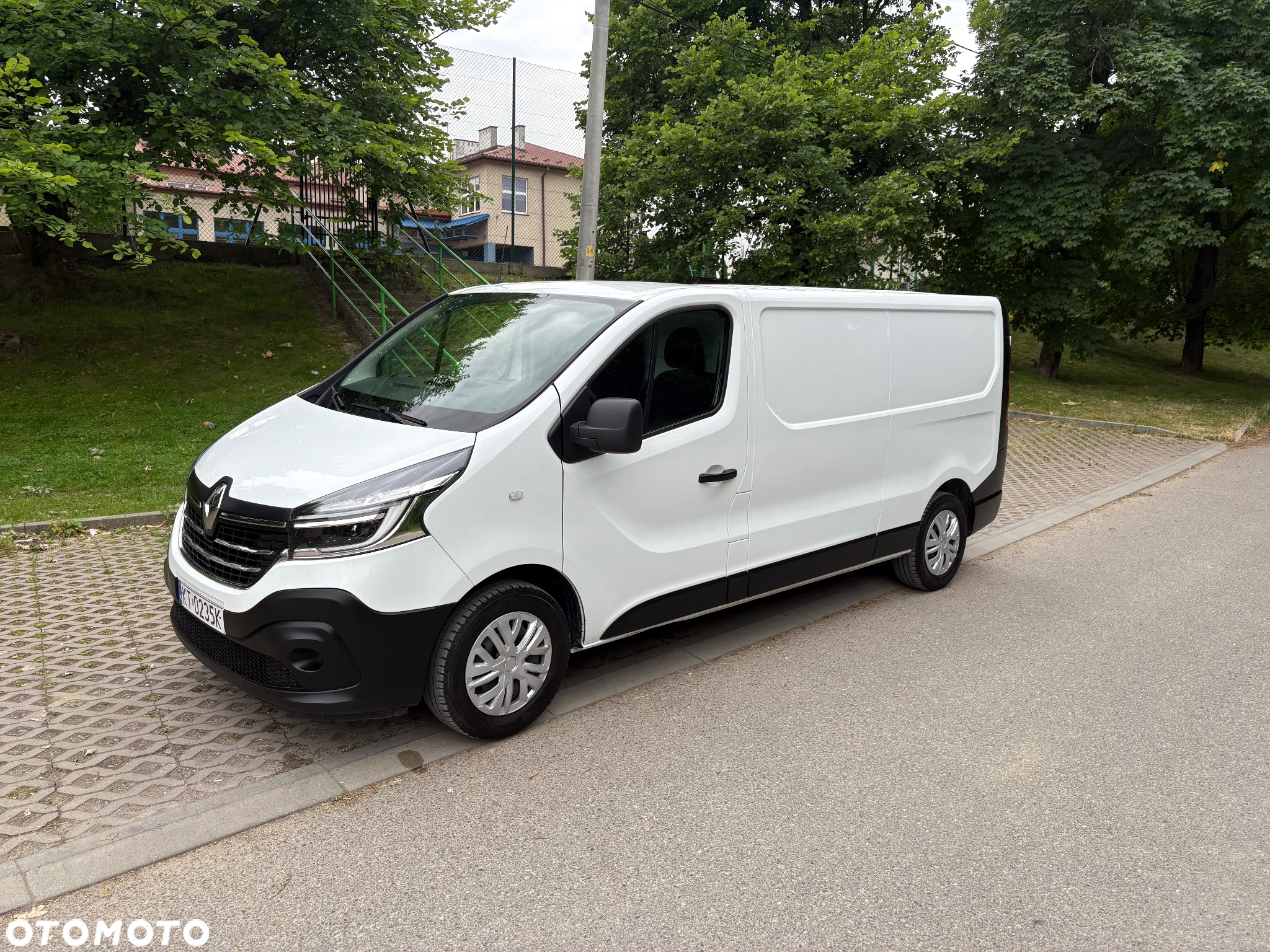 Renault TRAFIC - 4