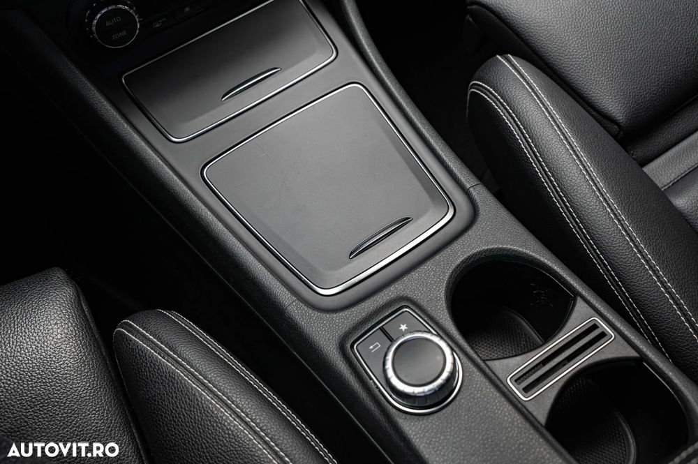 Mercedes-Benz GLA 250 7G-DCT UrbanStyle Edition - 21