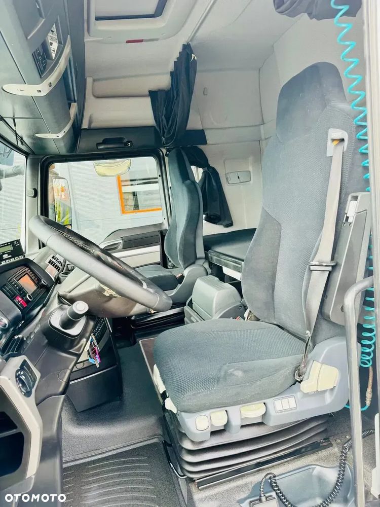 MAN MAN MAN TGX 26.440 // E6 // chłodnia z windą // 22 Epal // sypialka // - 30