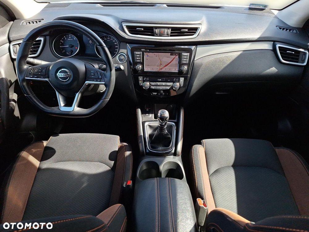 Nissan Qashqai - 14