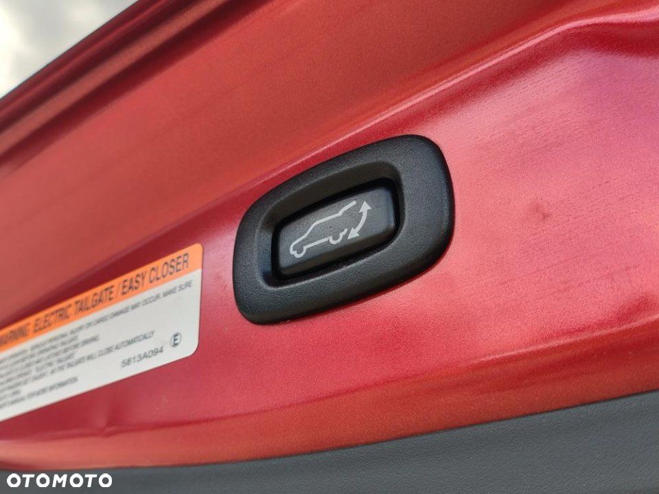 Mitsubishi Outlander - 13