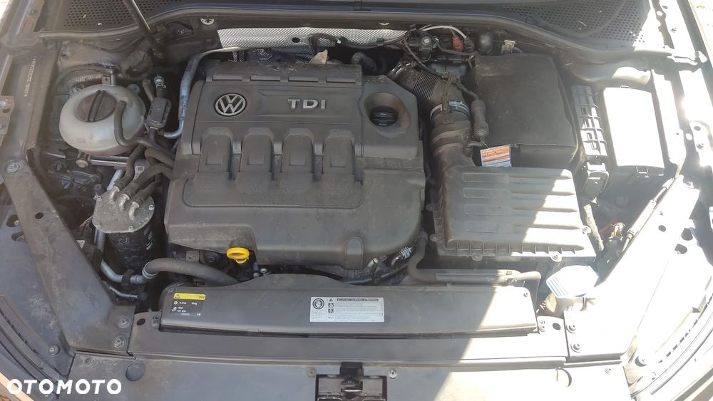 Volkswagen Passat ver-2-0-tdi-bmt-comfortline-dsg - 19