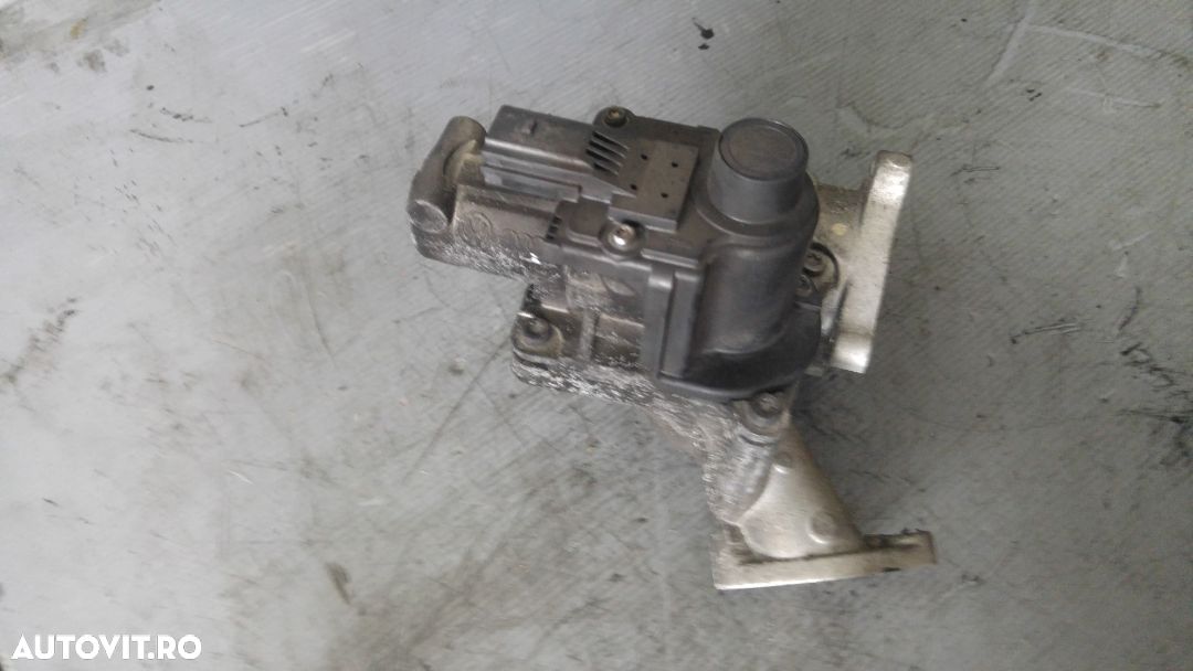 egr 2.0 tdi bmp bmm vw passat 3c b6 golf 5 skoda superb fabia octavia 2 audi a3 8p 03g131501n - 1