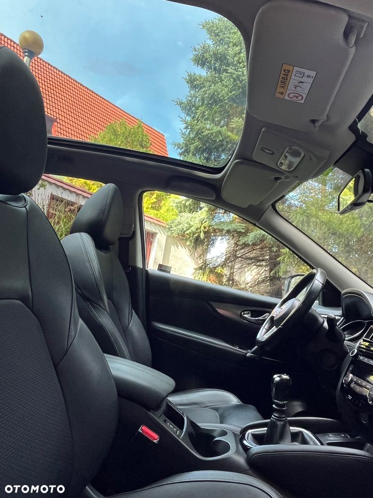 Nissan Qashqai 1.2 DIG-T Tekna EU6 - 8