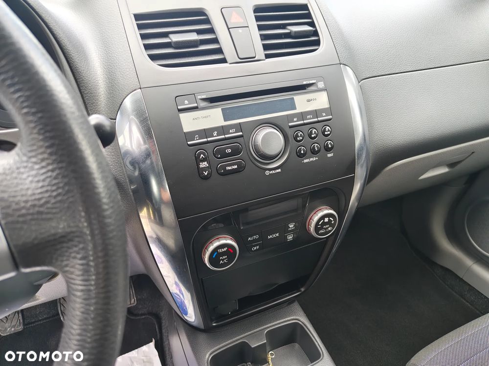 Suzuki SX4 1.6 VVT 4x2 Limited - 13