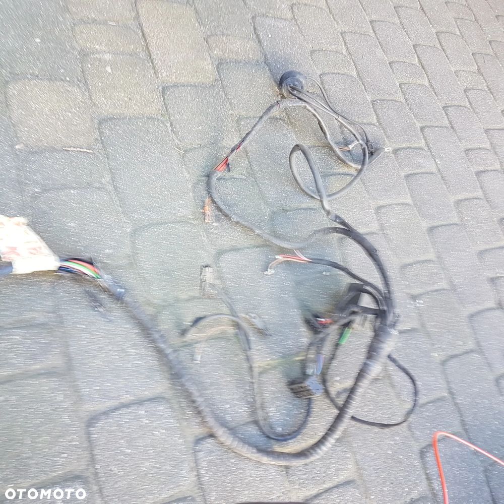 Kostka kość wtyk stacyjki wiązka elektryka instalacja MERCEDES W201 W202 W124 W126 dużo częsci 124 - 9