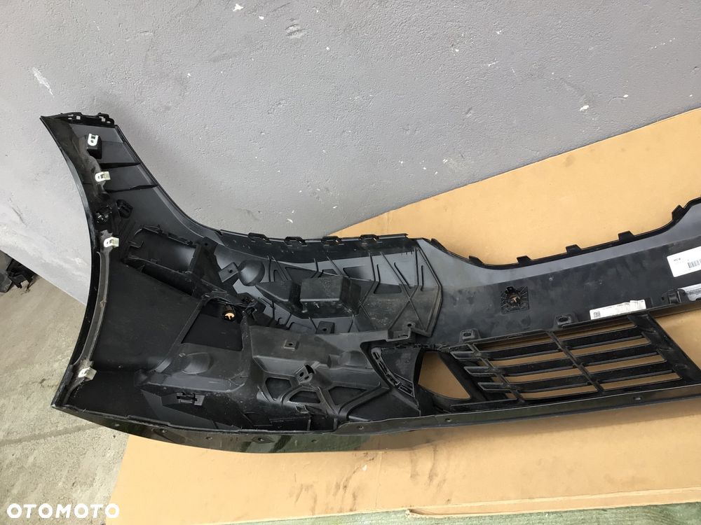 Zderzak przedni BMW G20 G21 Lift LCI - 6