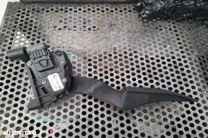 Pedala acceleratie 9202341BT Opel Zafira B  [din 2005 pana  2010] Minivan 5-usi 1.8 MT (140 hp) - 11