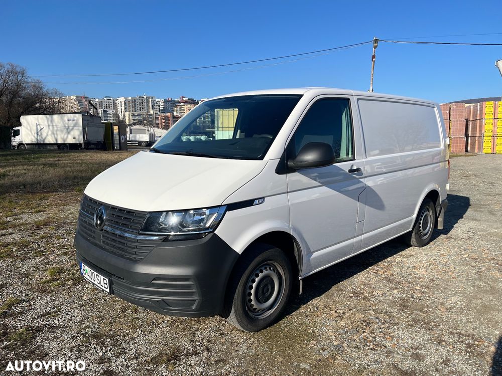 Volkswagen Transporter - 1