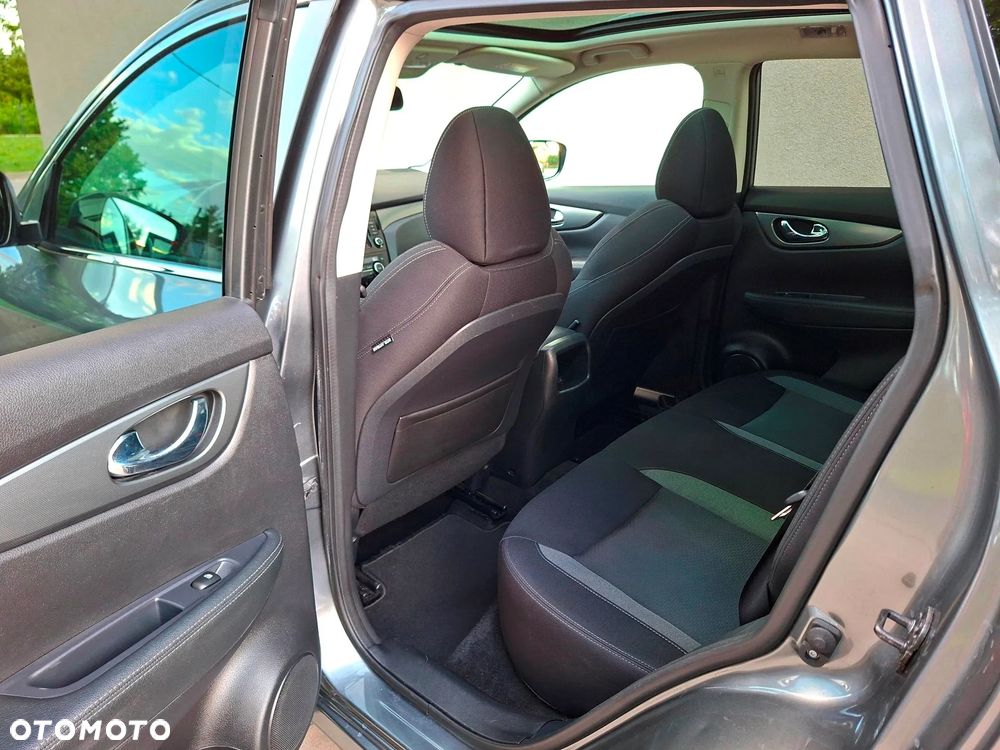 Nissan Qashqai 1.3 DIG-T N-Connecta - 20