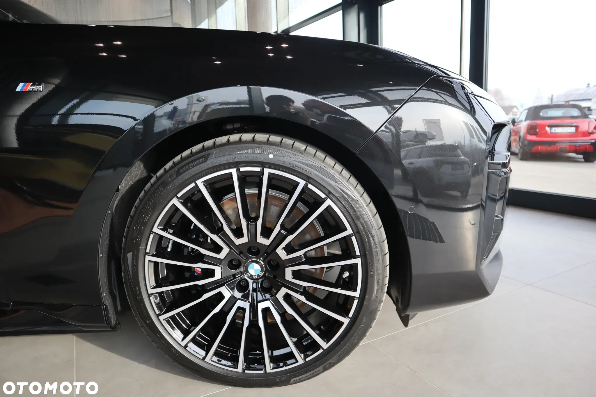 BMW i7 - 11