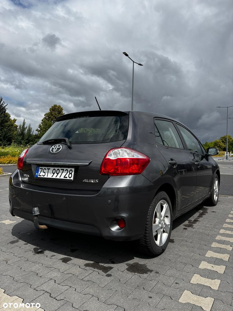 Toyota Auris 1.6 Sol - 14