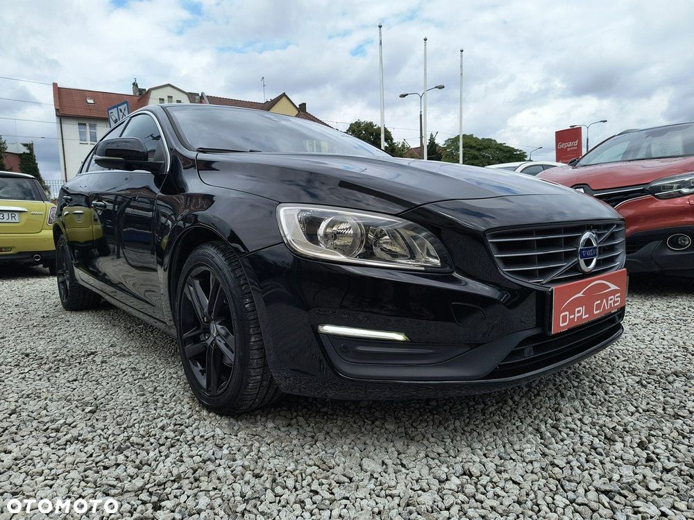 Volvo S60 D2 Drive-E Momentum - 22