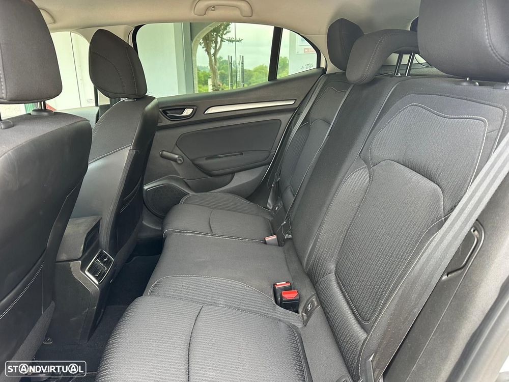 Renault Mégane 1.5 dCi Zen - 15