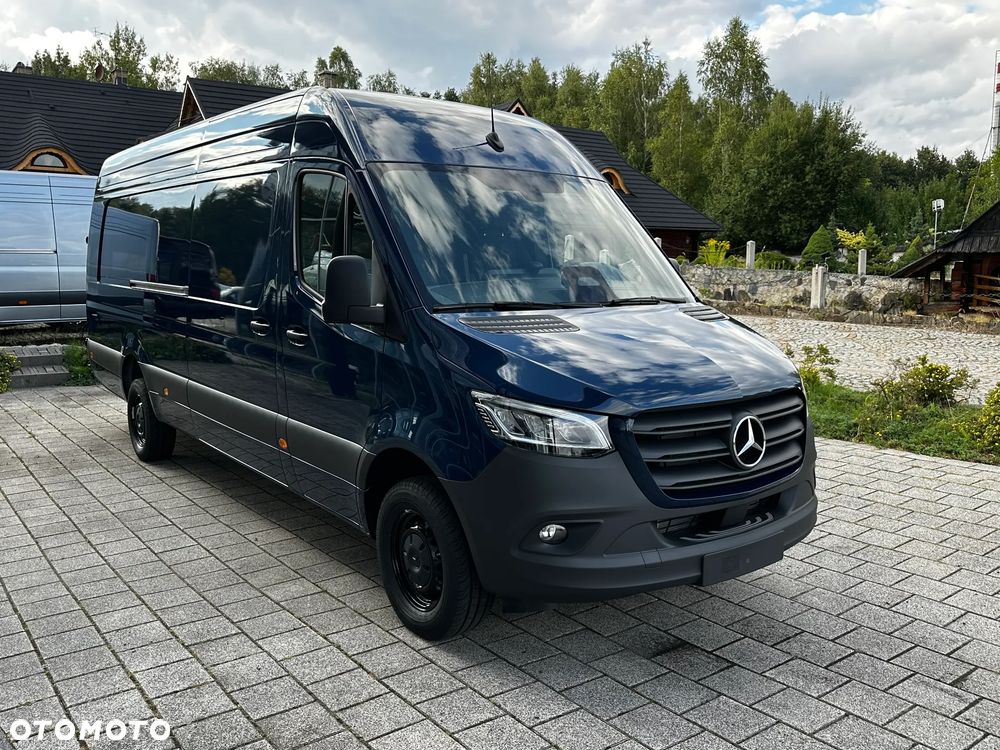 Mercedes-Benz Sprinter - 5