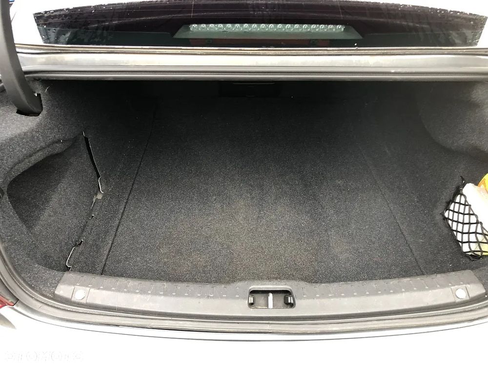 Volvo S90 D5 SCR AWD Inscription - 28