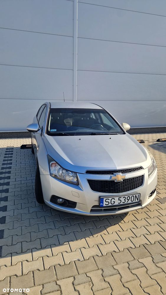 Chevrolet Cruze 1.8 LS - 1