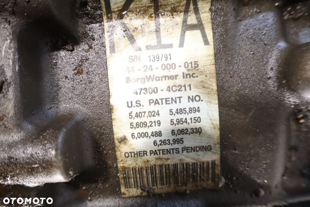 SKRZYNIA BIEGÓW AUTOMAT SORENTO I 2.5CRDI X6BA4 - 6