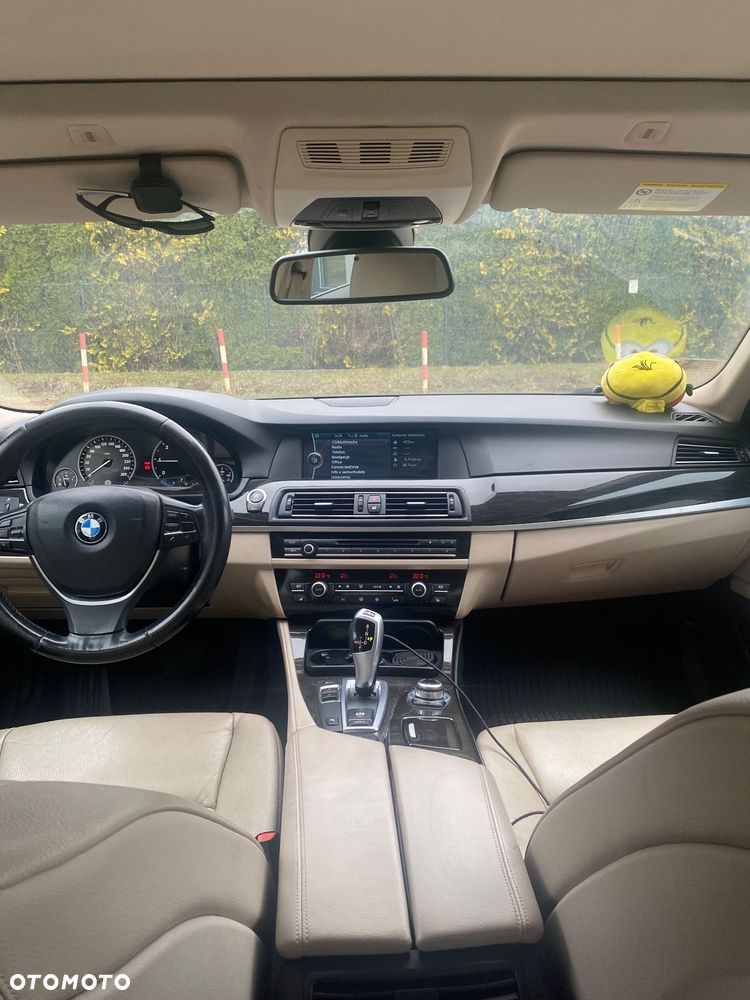 BMW Seria 5 520d - 5