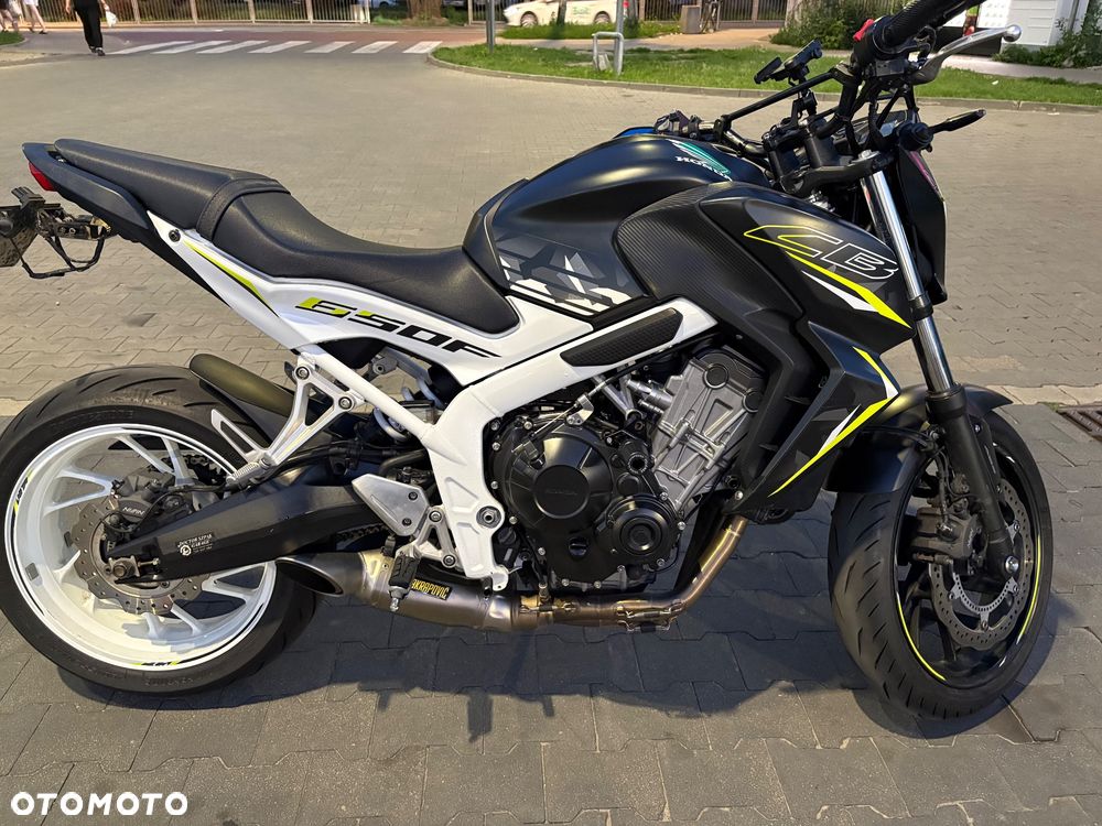 Honda CB - 3
