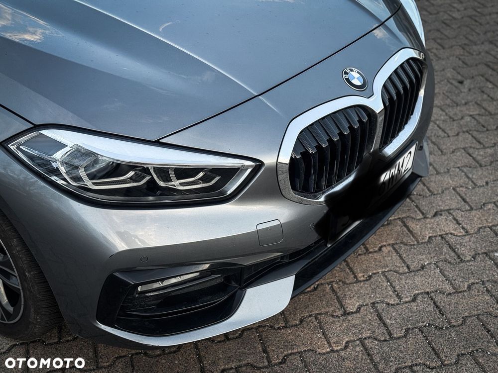 BMW Seria 1 116d M Sport Shadow - 11