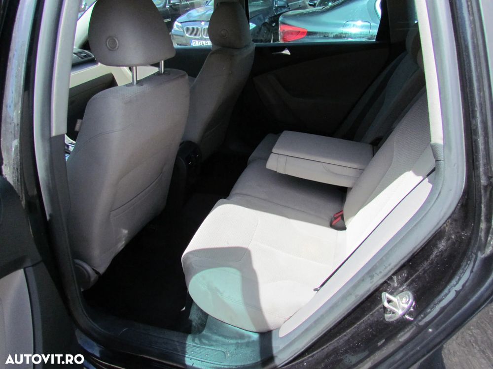Volkswagen Passat 2.0 TDI DPF DSG Comfortline - 11