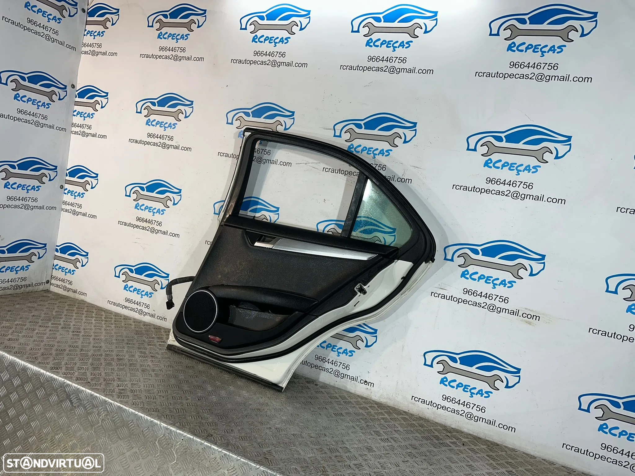 .Porta Traseira Tras Direita Mercedes Benz Class C W204 Sedan Carro 2007 - 2014 - 6