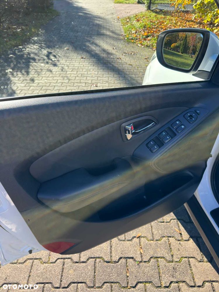 Hyundai ix35 - 5