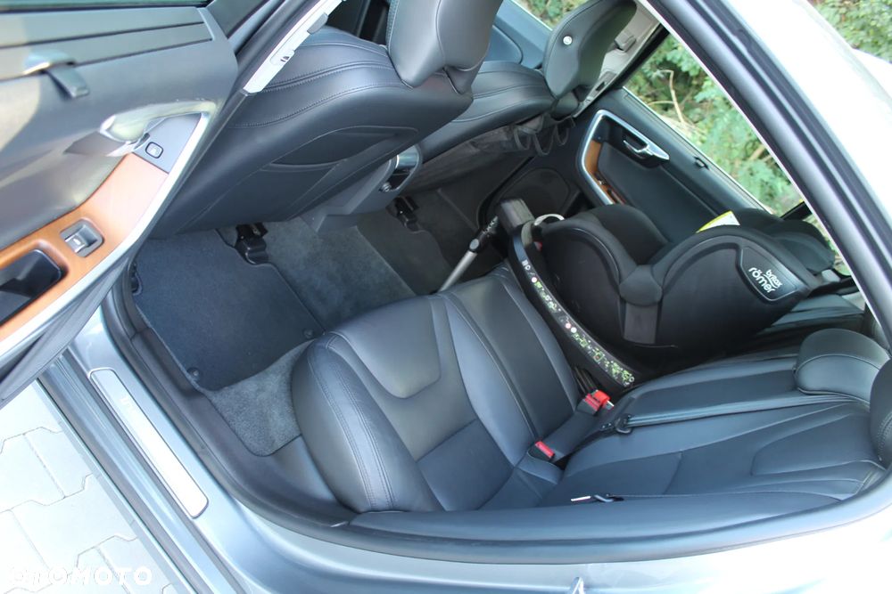 Volvo S60 - 10